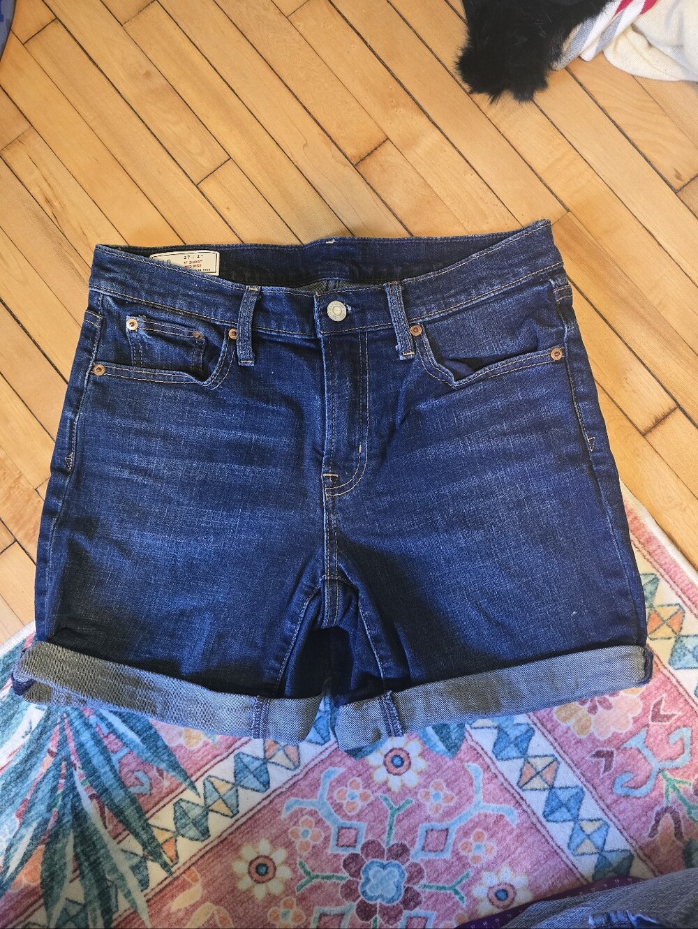 Gap Dark Blue Denim Roll-Hem Women's 5" Shorts Size 4 Tall